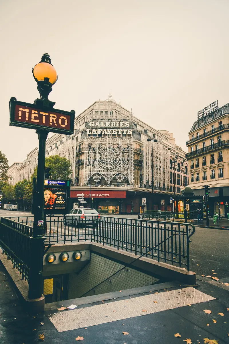 Metrô de Paris